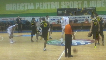 BCM U Pitesti BC Timba Timisoara
