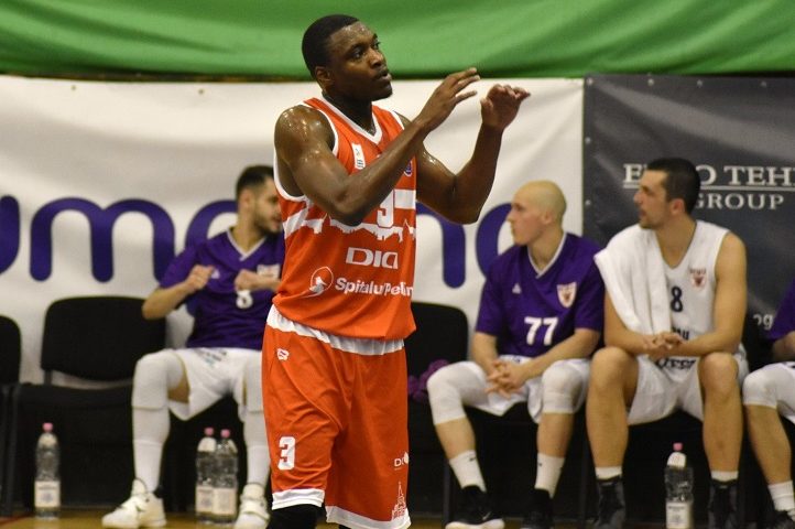 Martin Zeno a plecat de la CSM CSU Oradea