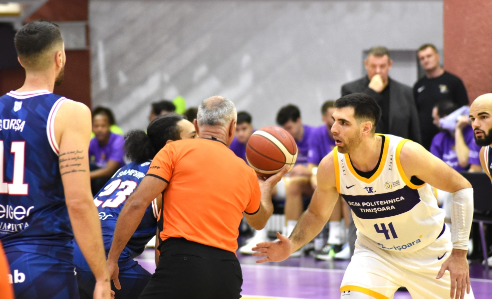Victorie cu Gust Amar: CS SCM Politehnica Timișoara Învinge, dar CSM Târgu Mureș Merge Mai Departe în Cupa României